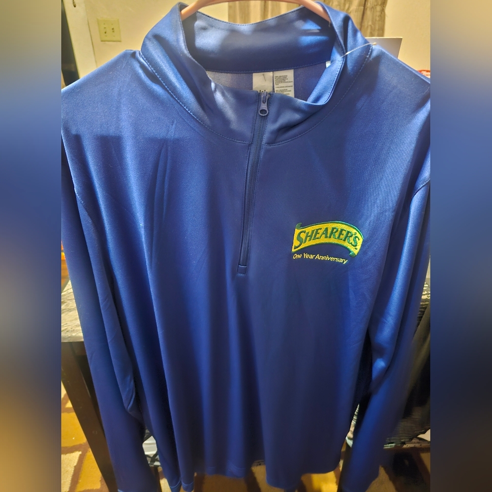 Shearer's Large Pullover Shirt